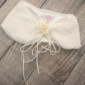 NWOT Kids faux fur shawl